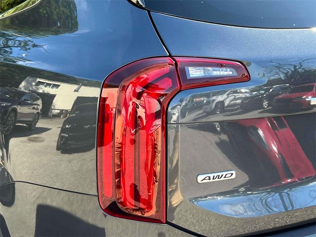 used 2022 Kia Telluride car, priced at $28,398
