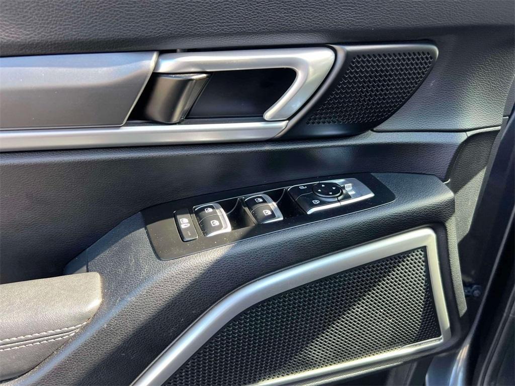 used 2022 Kia Telluride car, priced at $28,398