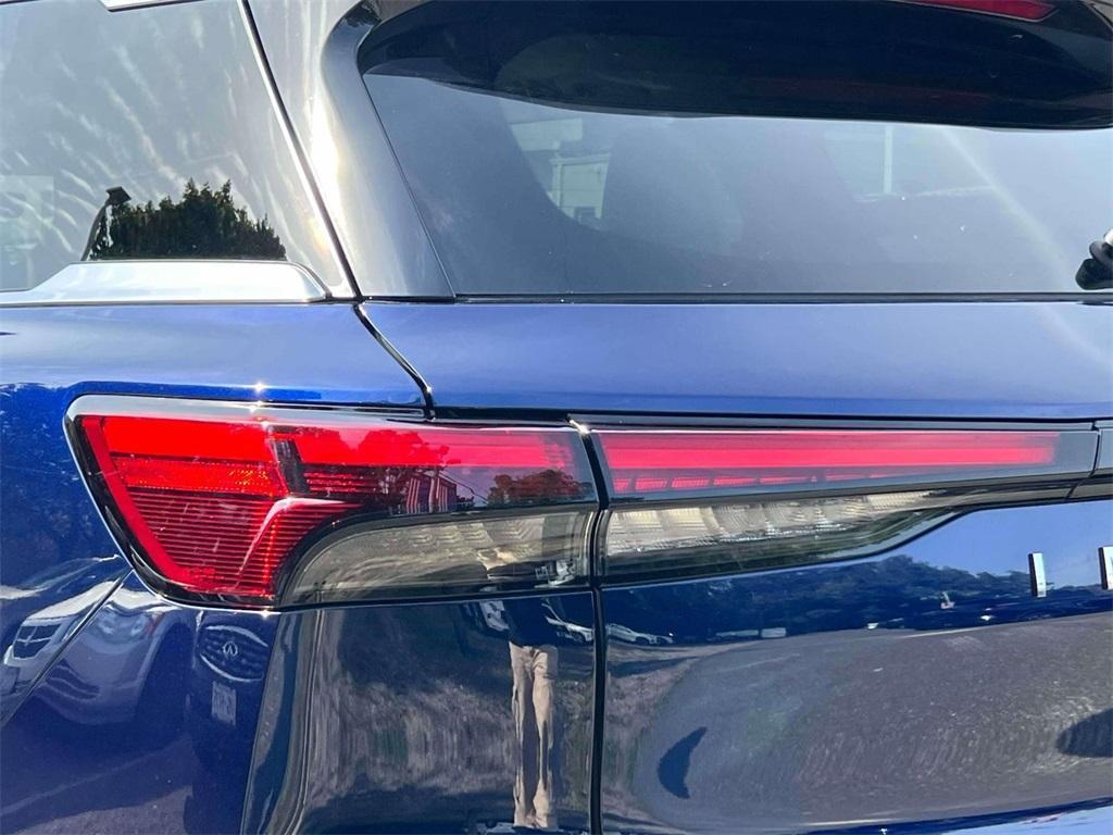 used 2025 INFINITI QX60 car, priced at $38,698