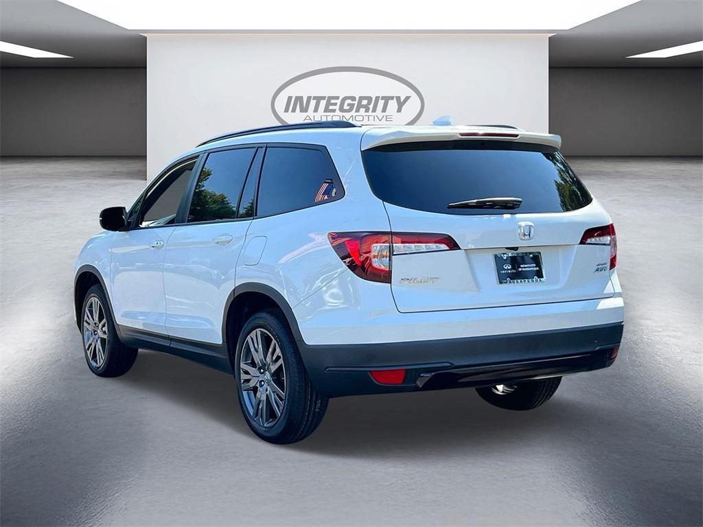 used 2022 Honda Pilot car, priced at $25,998