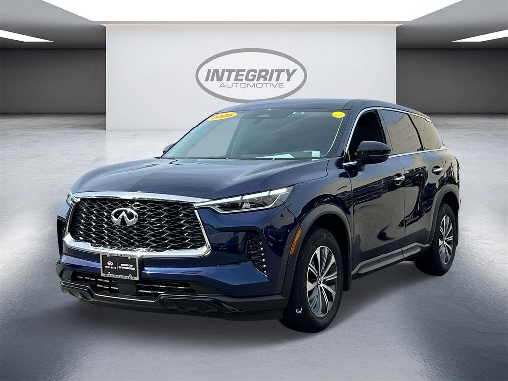 used 2025 INFINITI QX60 car, priced at $38,498