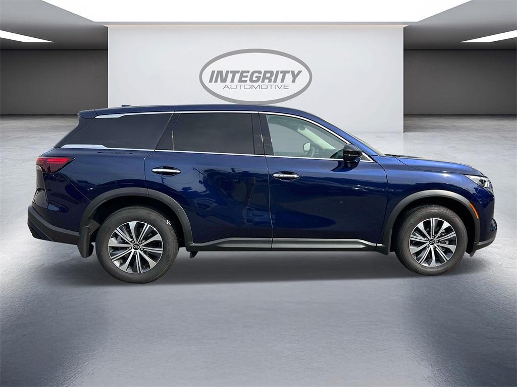 used 2025 INFINITI QX60 car, priced at $38,498