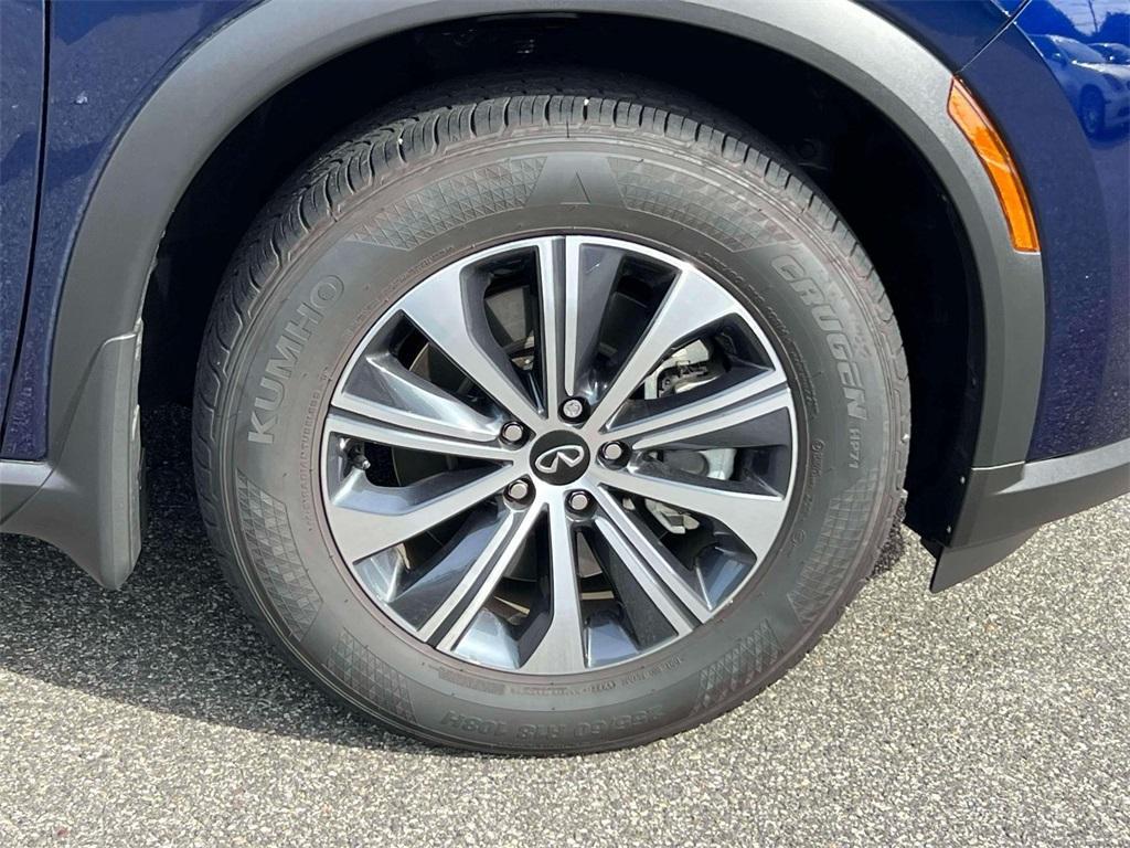 used 2025 INFINITI QX60 car, priced at $38,498