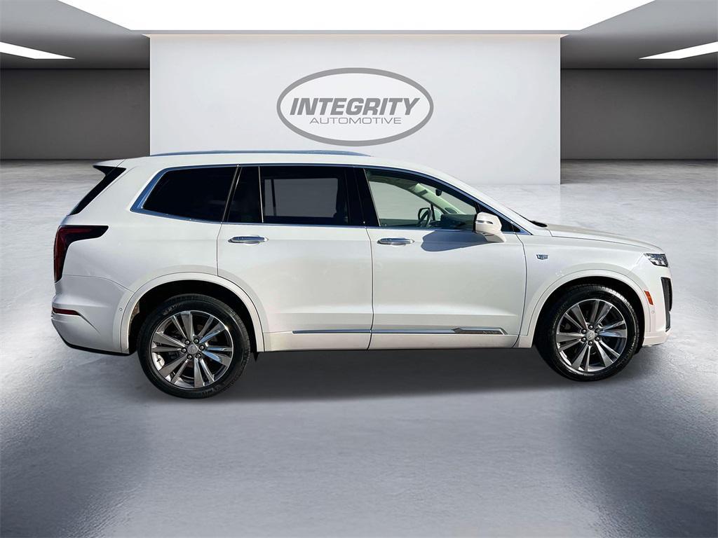 used 2022 Cadillac XT6 car, priced at $32,698