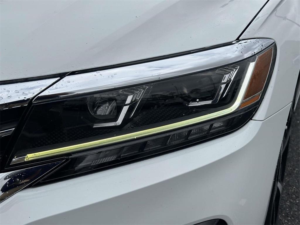 used 2022 Volkswagen Passat car, priced at $19,198