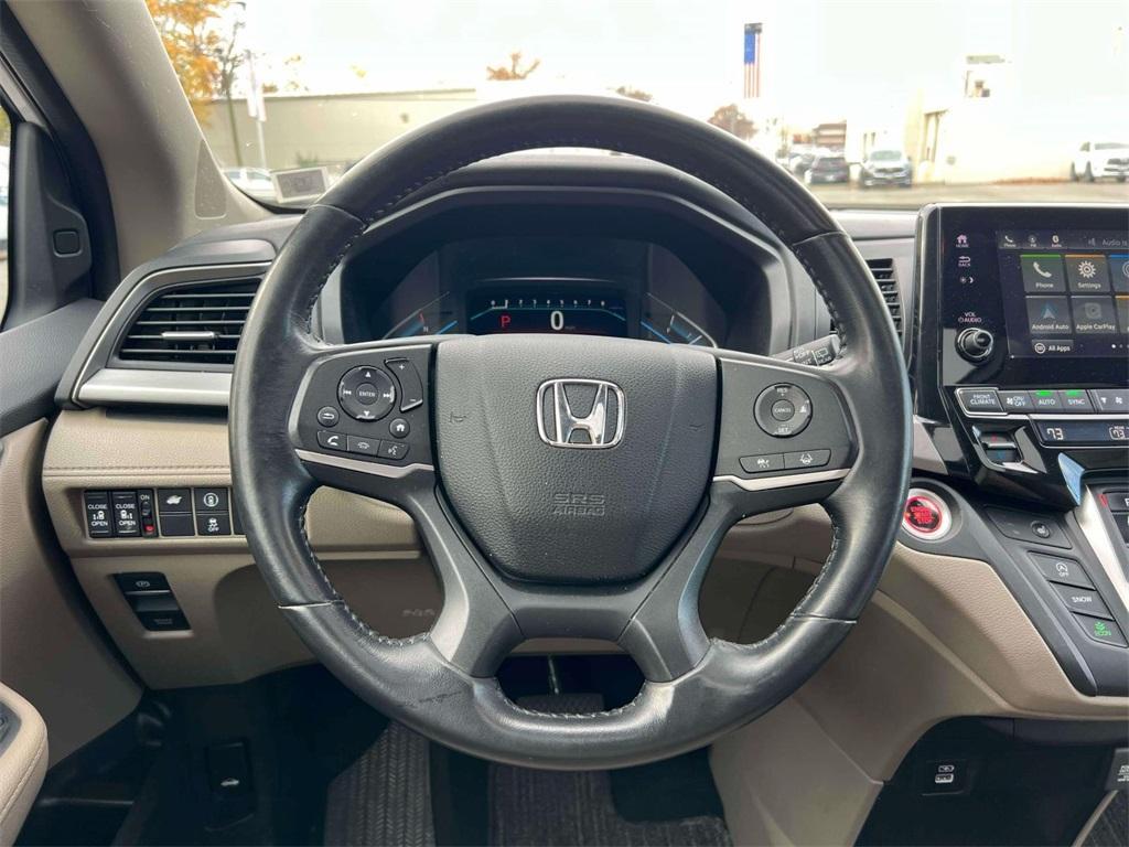 used 2023 Honda Odyssey car, priced at $30,898