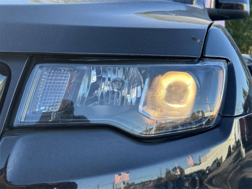 used 2020 Jeep Grand Cherokee car, priced at $22,798