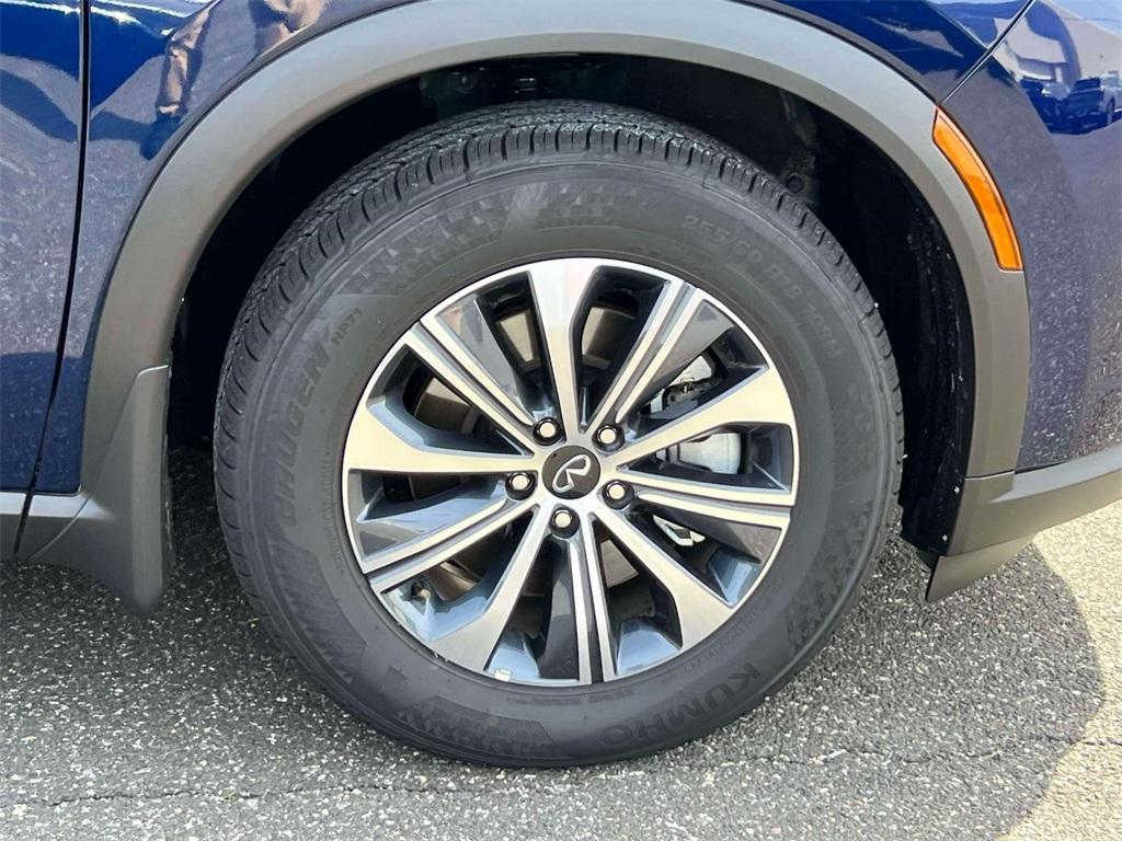 used 2025 INFINITI QX60 car, priced at $38,998