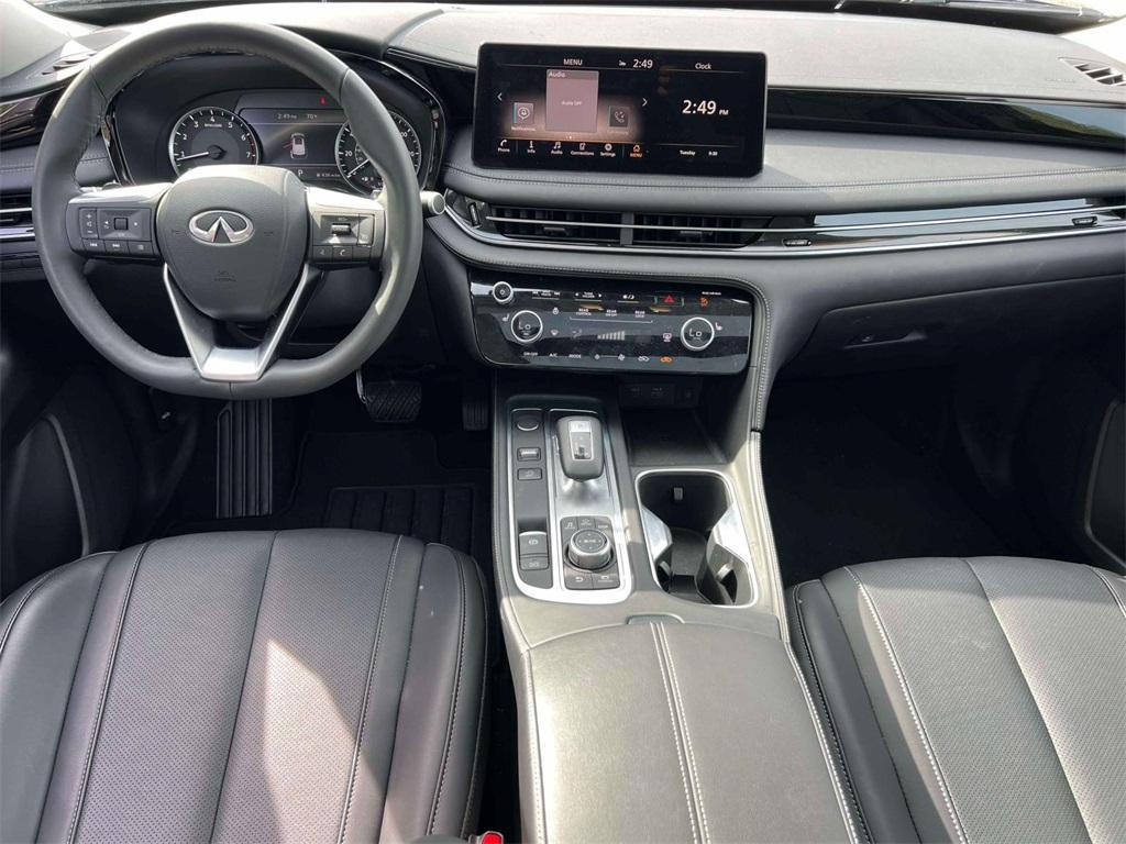 used 2025 INFINITI QX60 car, priced at $39,198