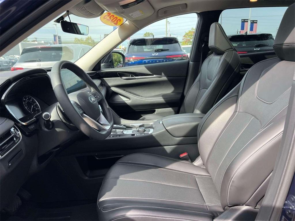 used 2025 INFINITI QX60 car, priced at $39,198