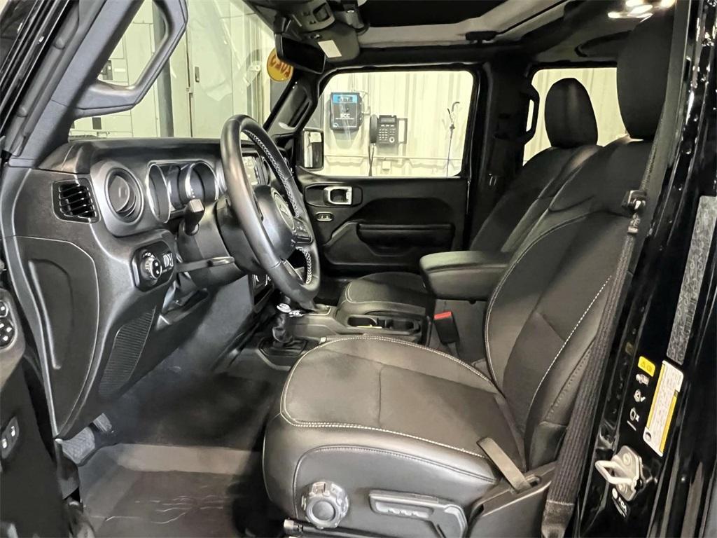 used 2023 Jeep Gladiator car, priced at $34,398