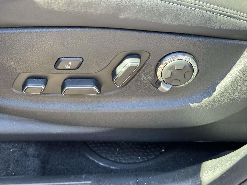 used 2025 Genesis GV70 car, priced at $52,898