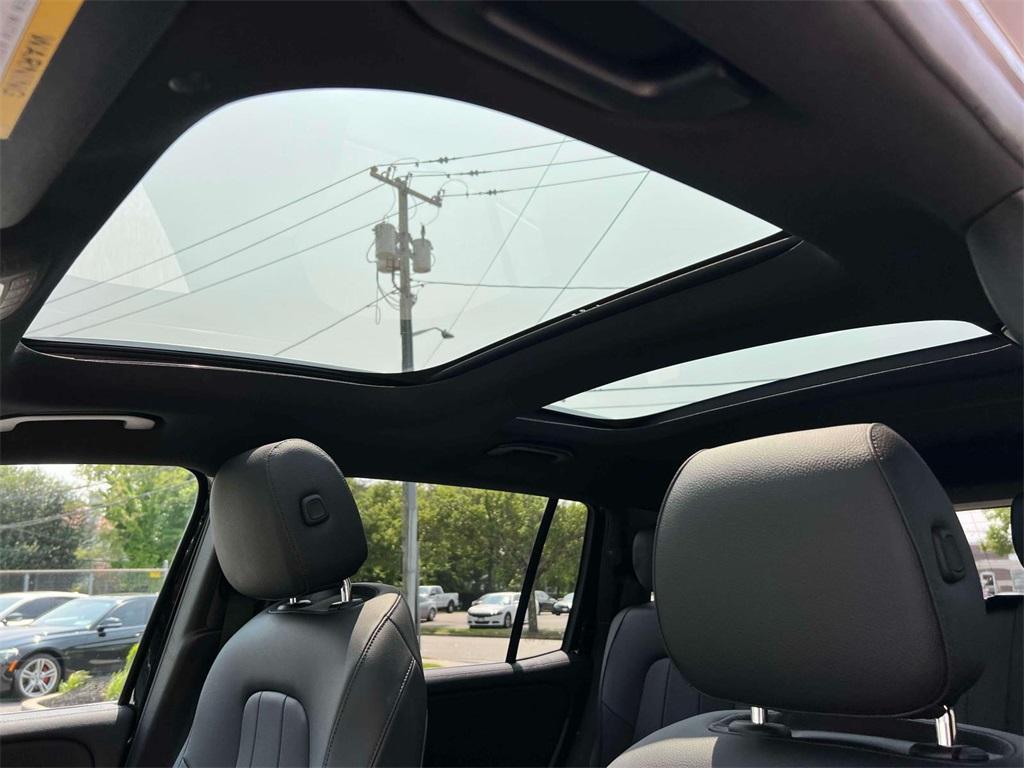 used 2022 Mercedes-Benz GLB 250 car, priced at $29,398