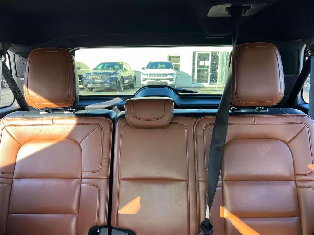 used 2019 Lincoln Navigator L car, priced at $36,998