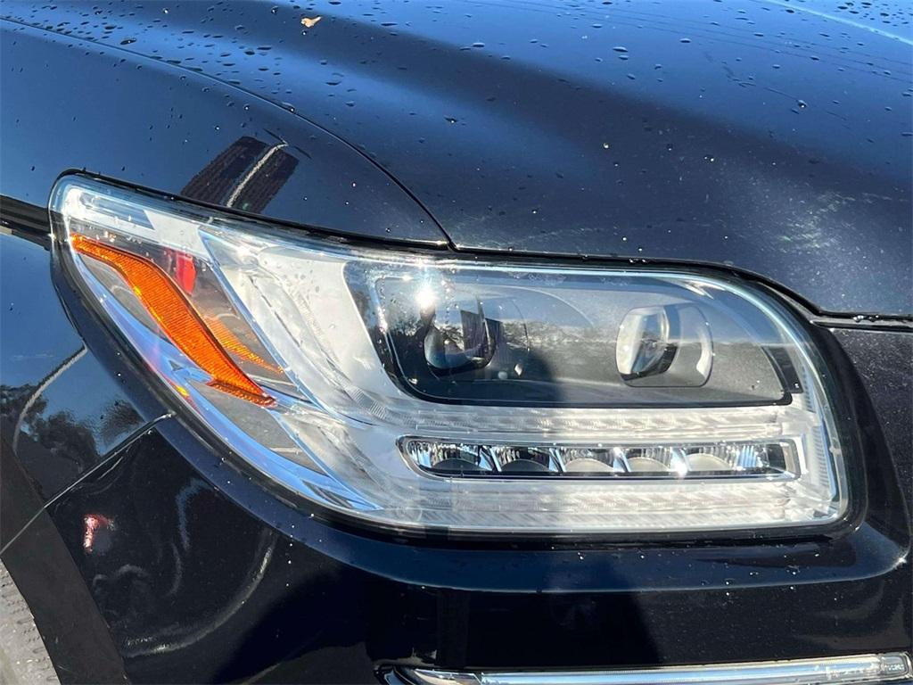 used 2019 Lincoln Navigator L car, priced at $36,998