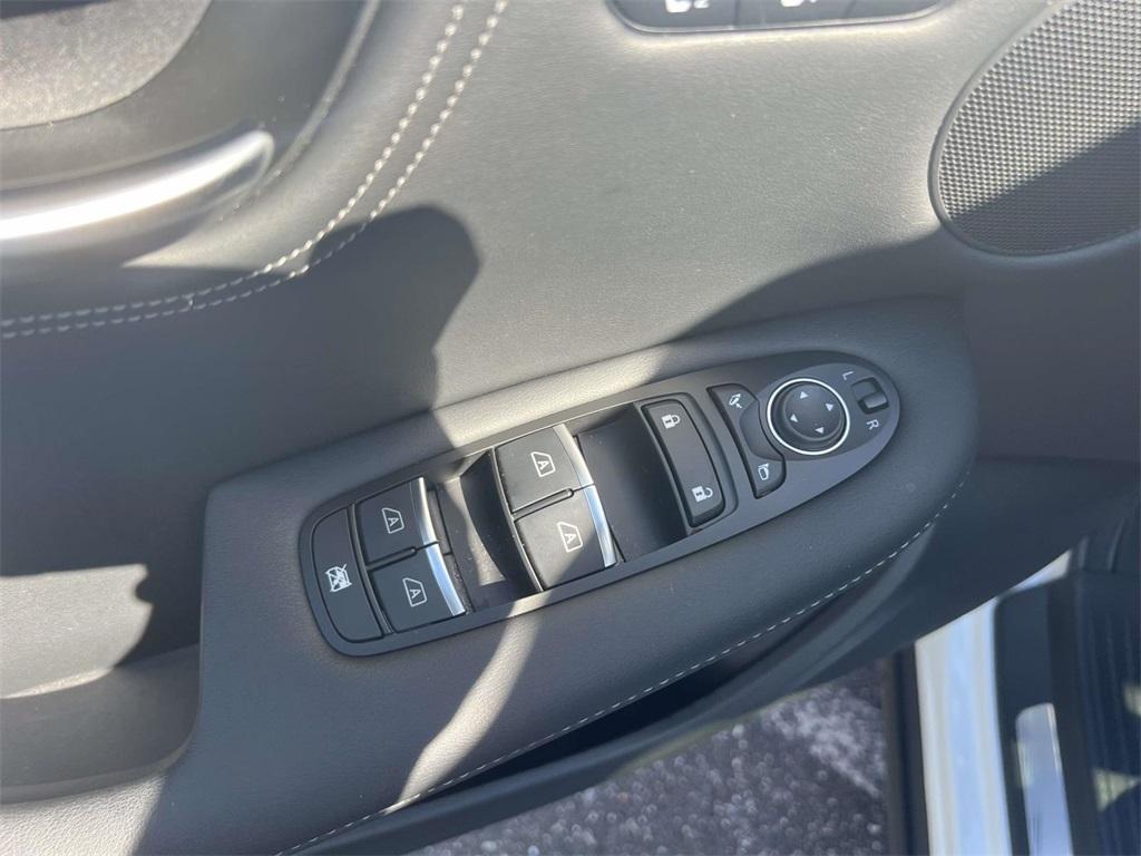 used 2025 INFINITI QX55 car, priced at $39,398