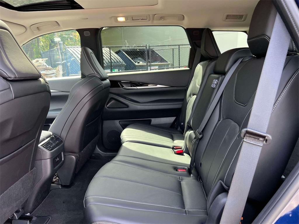 used 2025 INFINITI QX60 car, priced at $38,898