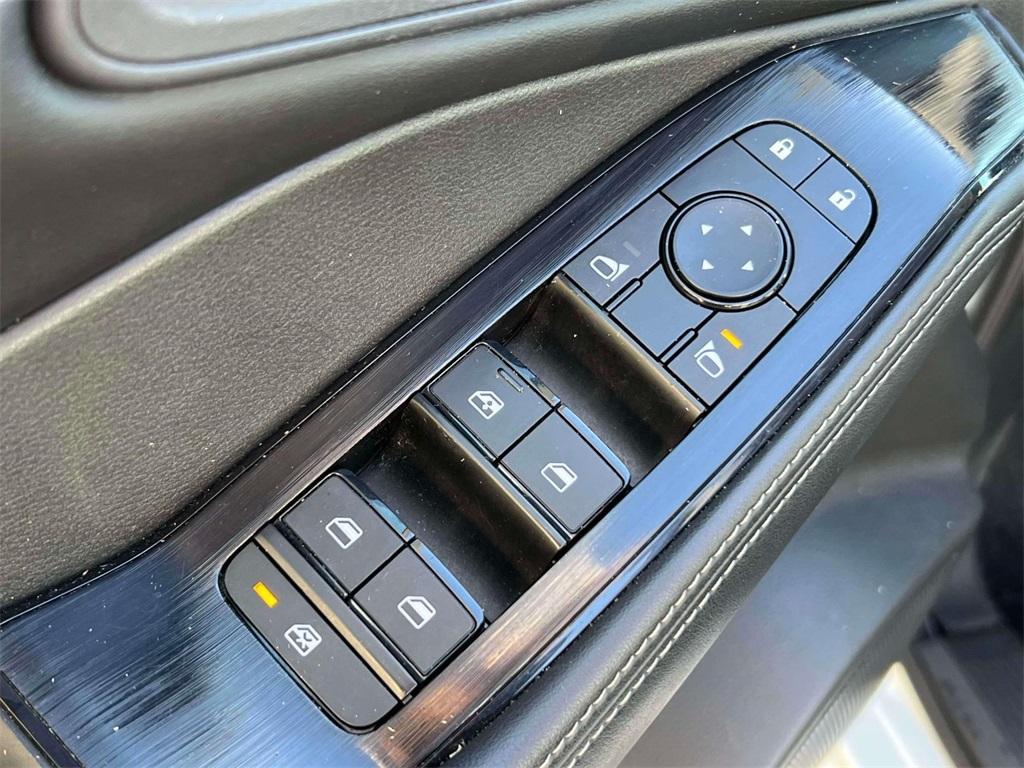 used 2023 Nissan Rogue car, priced at $19,898