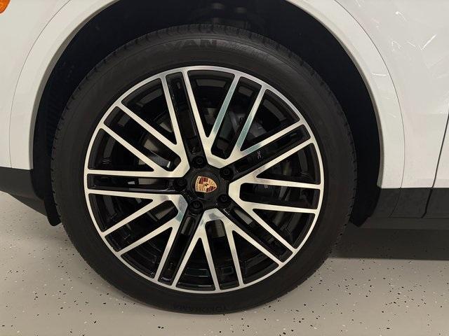 used 2025 Porsche Cayenne car, priced at $98,995