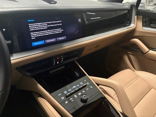 used 2025 Porsche Cayenne car, priced at $98,995