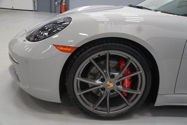 new 2025 Porsche 718 Cayman car, priced at $109,965