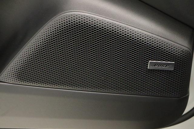 new 2025 Porsche Macan car, priced at $100,400