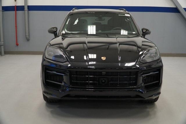 new 2025 Porsche Cayenne car, priced at $161,895