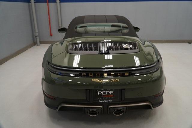 new 2026 Porsche 911 car, priced at $287,410