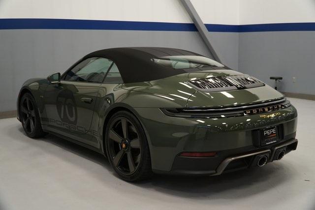 new 2026 Porsche 911 car, priced at $287,410