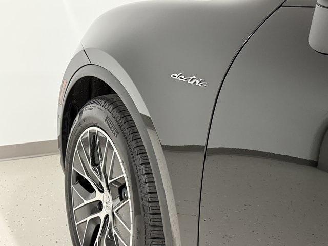 used 2025 Porsche Macan car, priced at $74,995