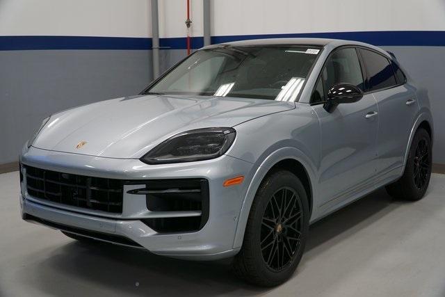 new 2025 Porsche Cayenne car, priced at $111,895