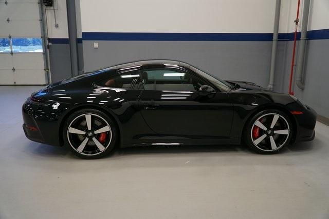 new 2025 Porsche 911 car, priced at $180,465