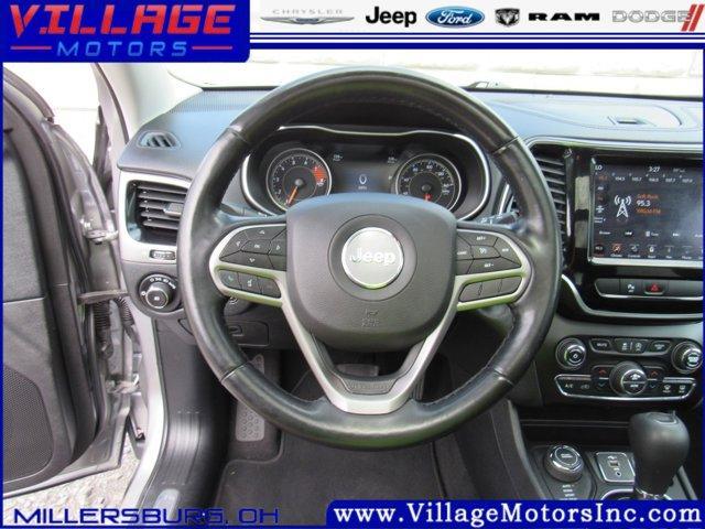 used 2020 Jeep Cherokee car, priced at $18,989