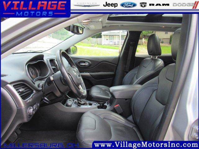 used 2020 Jeep Cherokee car, priced at $18,989