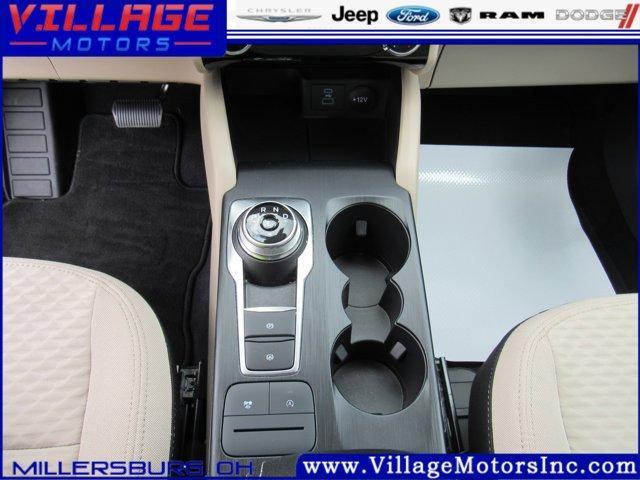 used 2022 Ford Escape car, priced at $24,900