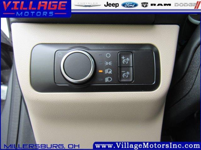 used 2022 Ford Escape car, priced at $24,900