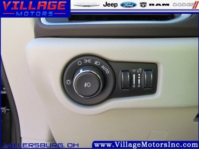 used 2017 Chrysler Pacifica car, priced at $11,900