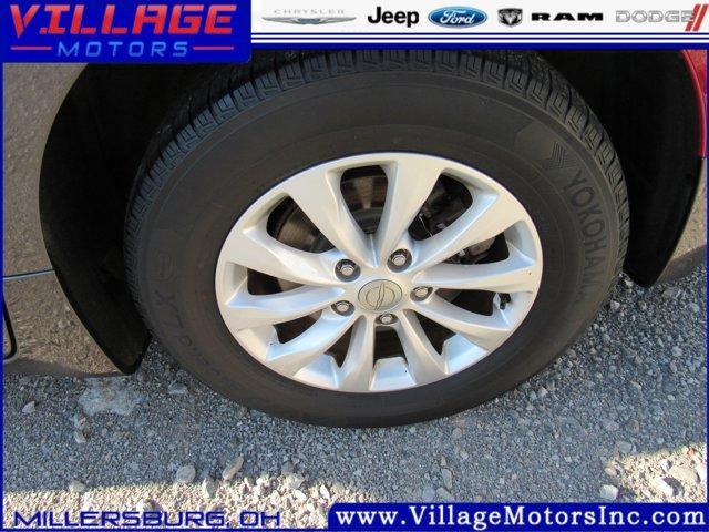 used 2017 Chrysler Pacifica car, priced at $11,900
