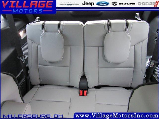 new 2025 Ford Explorer car, priced at $46,355
