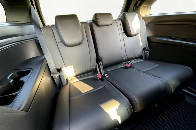 new 2025 Honda Odyssey car, priced at $45,275