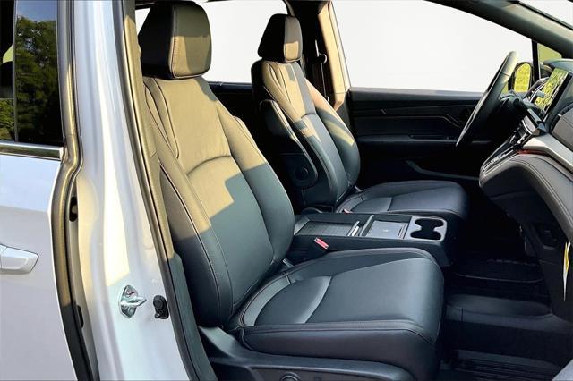 new 2025 Honda Odyssey car, priced at $45,275