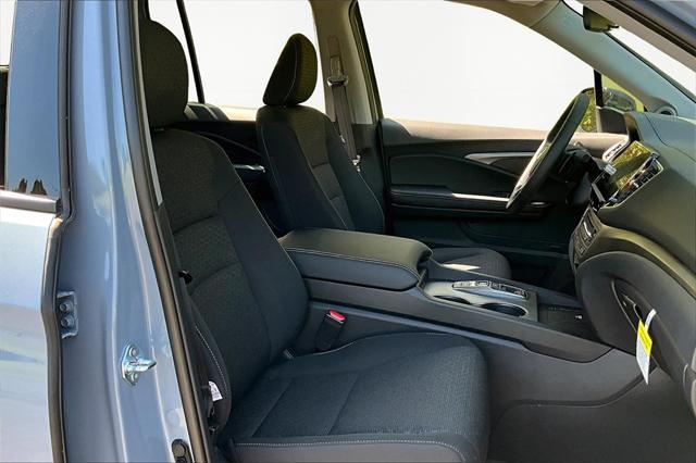 new 2025 Honda Ridgeline car, priced at $44,300