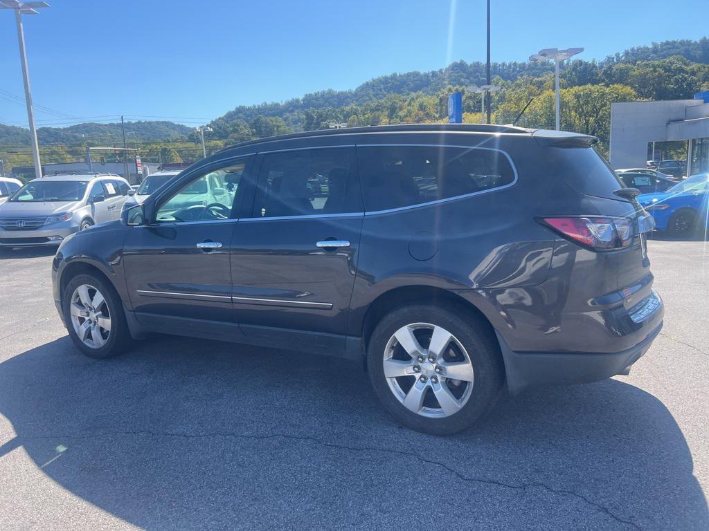 used 2014 Chevrolet Traverse car, priced at $11,223