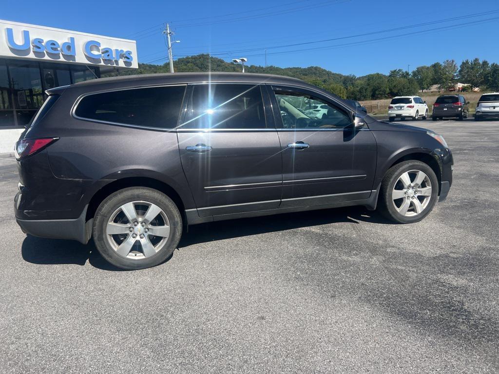 used 2014 Chevrolet Traverse car, priced at $11,223