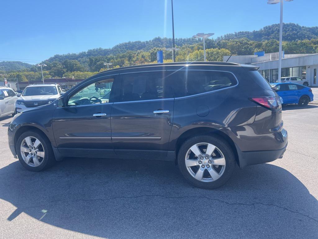 used 2014 Chevrolet Traverse car, priced at $11,223