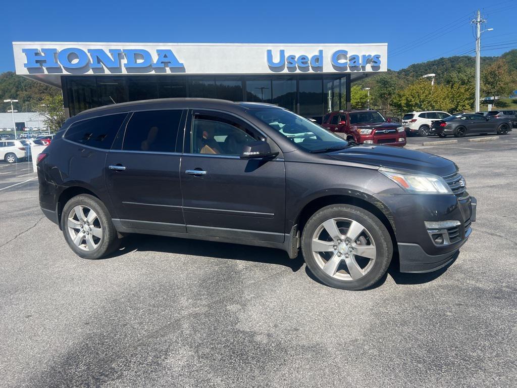 used 2014 Chevrolet Traverse car, priced at $11,223