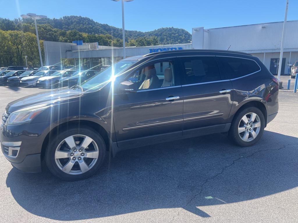 used 2014 Chevrolet Traverse car, priced at $11,223