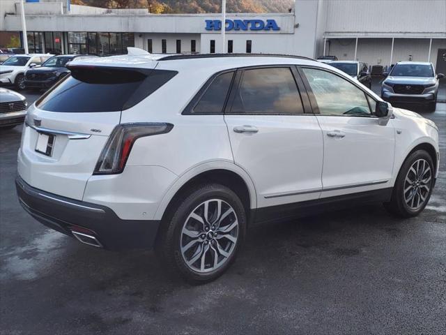 used 2021 Cadillac XT5 car, priced at $27,724