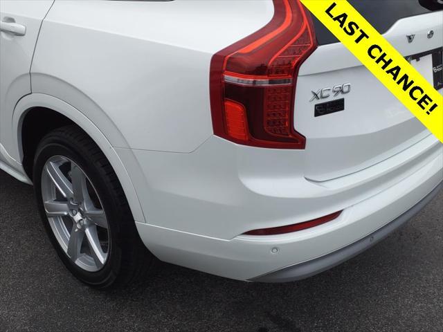 used 2022 Volvo XC90 car, priced at $28,504