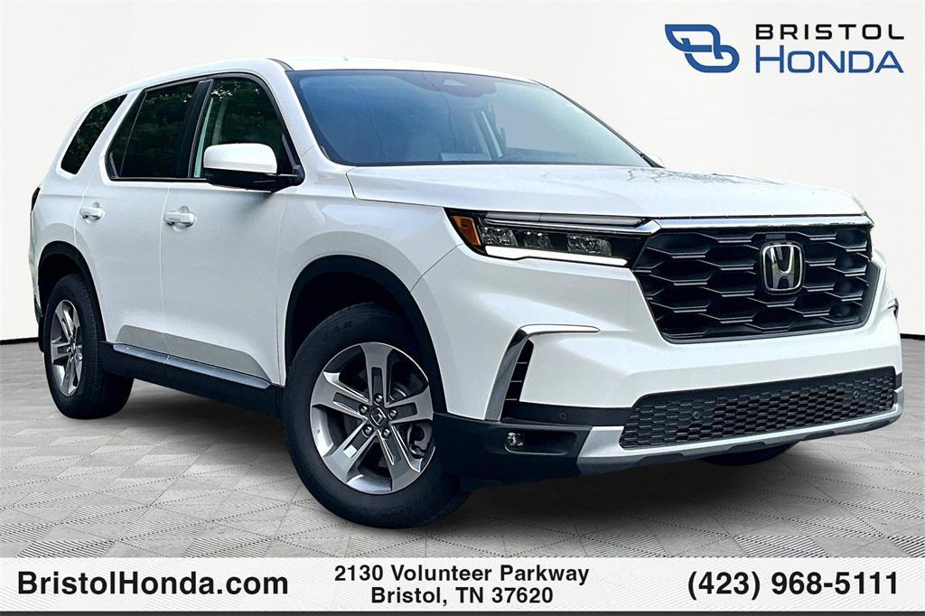 new 2025 Honda Pilot car